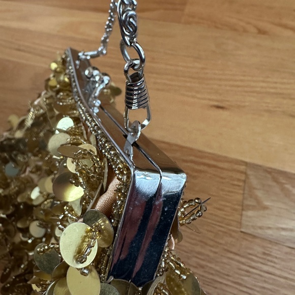 Gold Beaded Evening Bag with Chain Strap - Picture 4 of 13